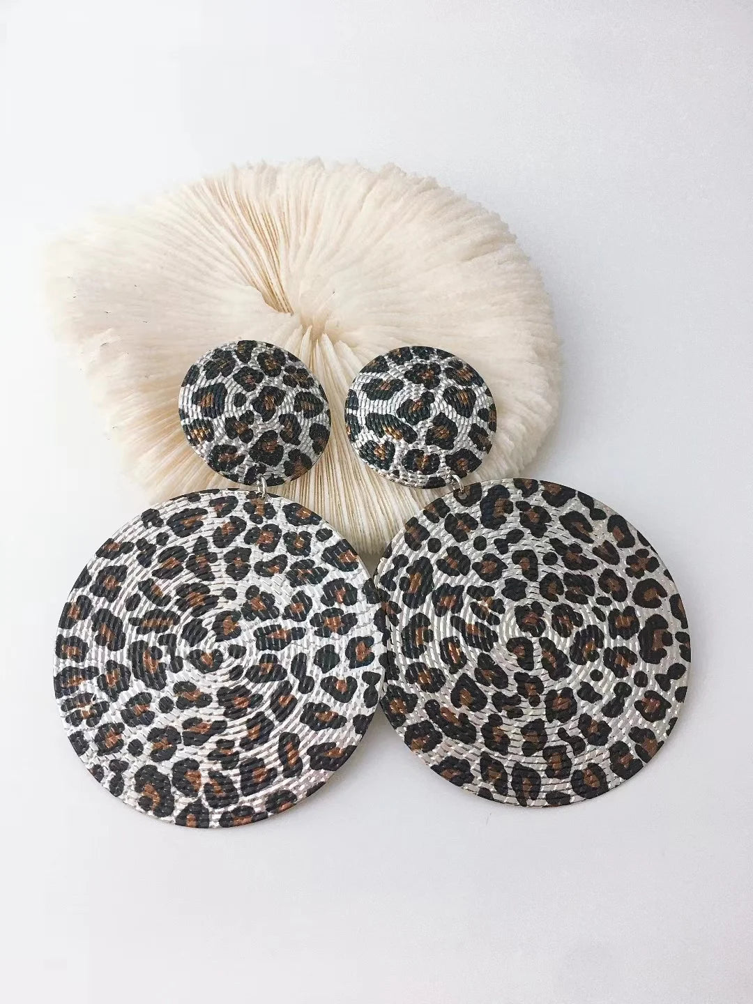 New Fashion Big Circle Metal Disc Dangle Earring for Women Exaggerated Punk Pendant Earring Charm Jewelry Gifts